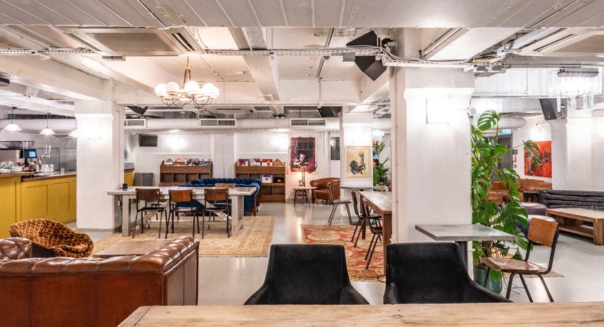 Grr_pe_december_2023_interiors_work_east_sim_14_f5zja9