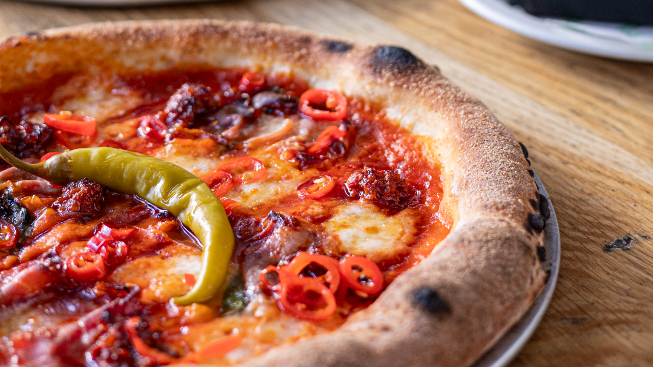 Grr_pe_january_2024_food_nduja_pizza_fennel_sausage_kale1_iouqvc-040924